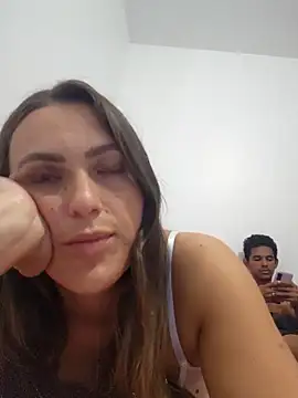 Snapshot of CllarinhaCortes chatting on 03-03-26, 01:39 CllarinhaCortes online show from 03-03-26, 01:39