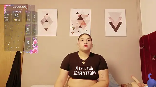 chubbykinkyygirl online show from 07-18-26, 12:42