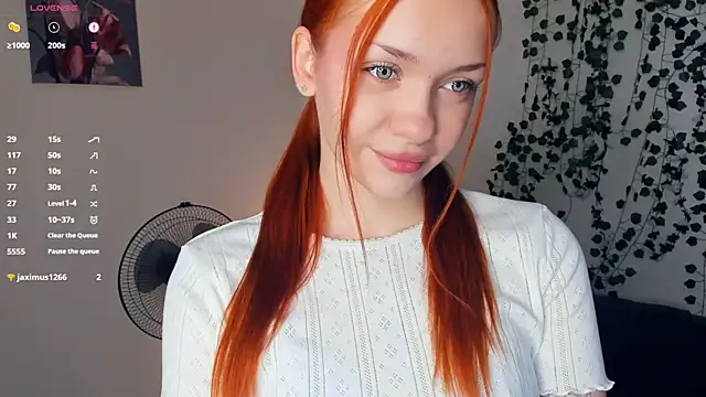 Foxy blush online show from 11-23-25, 08:19