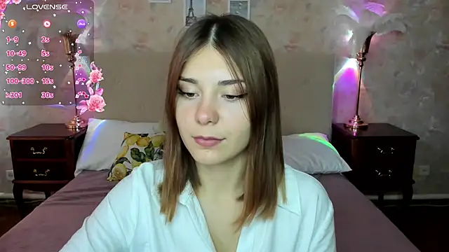 Snapshot of MargoChill chatting on 11-22-25, 08:24 MargoChill online show from 11-22-25, 08:24