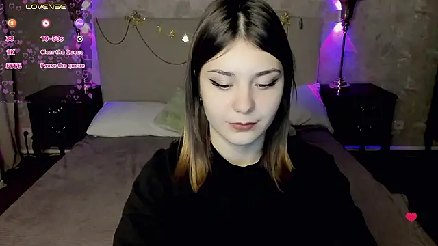 Snapshot of MargoChill chatting on 01-18-26, 02:21 MargoChill online show from 01-18-26, 02:21