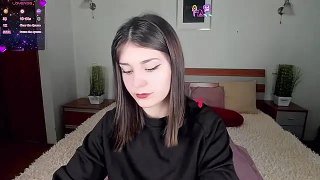 Snapshot of MargoChill chatting on 02-18-26, 02:24 MargoChill online show from 02-18-26, 02:24