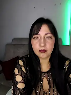 kitten25-hott online show from 10-22-25, 02:01