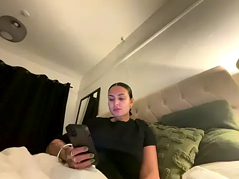 Snapshot of sexygoddessjessy chatting on 01-08-26, 07:38 sexygoddessjessy online show from 01-08-26, 07:38