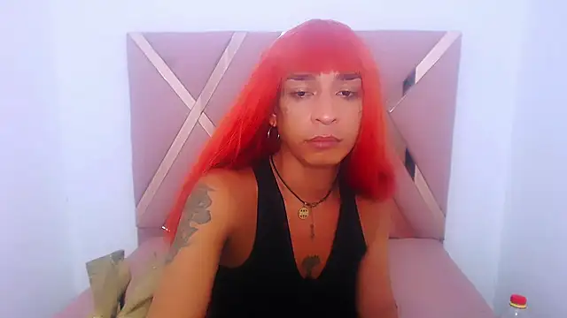 VioletGil Party  online show from 04-22-26, 07:48