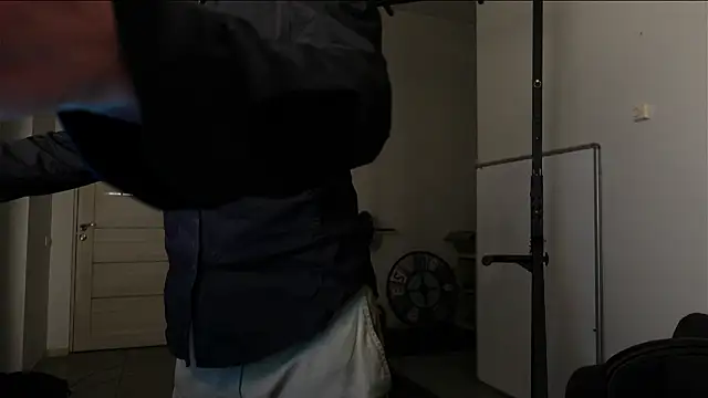 Snapshot of Nathan_Rusu chatting on 11-25-25, 09:37 Nathan Rusu online show from 11-25-25, 09:37