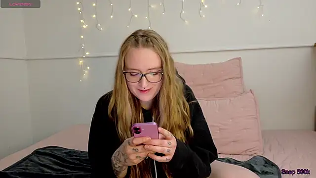 Snapshot of Pattyworld69 chatting on 03-22-26, 07:01 Pattyworld69 online show from 03-22-26, 07:01