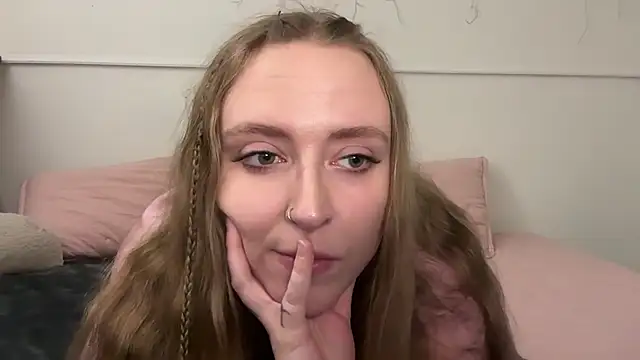 Pattyworld69 online show from 05-10-26, 05:34