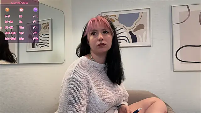 Snapshot of PeggyMcDean chatting on 10-15-25, 07:41 PeggyMcDean online show from 10-15-25, 07:41