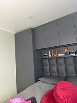 Snapshot of Kattefit chatting on 03-12-26, 05:52 Kattefit online show from 03-12-26, 05:52