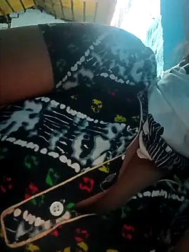 Snapshot of SX-ANA chatting on 11-10-25, 07:13 SX-ANA online show from 11-10-25, 07:13