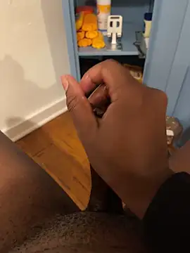 Snapshot of leatherblackface chatting on 03-31-26, 02:24 leatherblackface online show from 03-31-26, 02:24