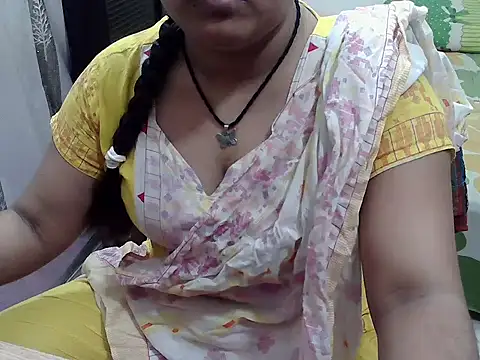 SexyRani2000 online show from 10-21-25, 03:02