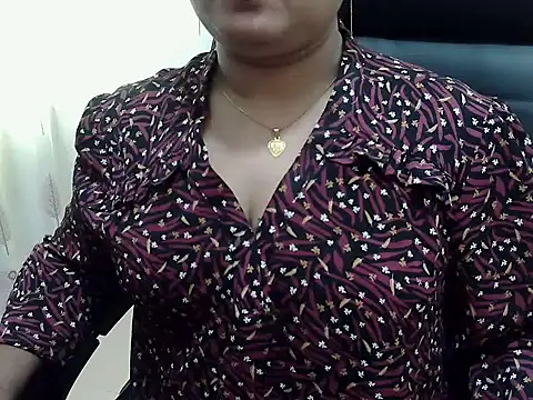 SexyRani2000 online show from 05-04-26, 07:59