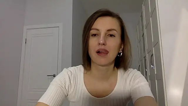Snapshot of Melivorra chatting on 04-05-26, 08:28 Melivorra online show from 04-05-26, 08:28