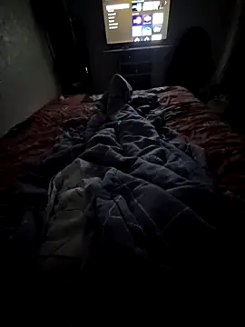 Snapshot of magrelo10 chatting on 10-13-25, 11:54 magrelo10 online show from 10-13-25, 11:54