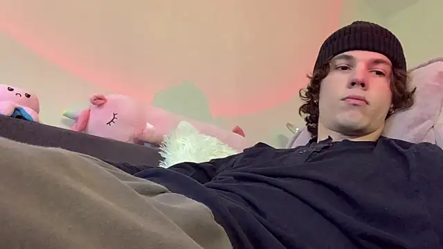 Jeremy1Scott online show from 06-19-26, 05:12