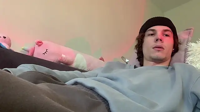 Jeremy1Scott online show from 06-22-26, 04:53