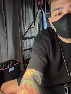 Han Wolf 830 online show from 04-26-26, 12:36