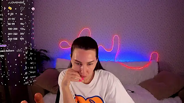 Lilith Sora online show from 04-26-26, 09:23