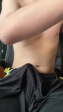 KUIKUIK4 online show from 01-10-26, 04:14