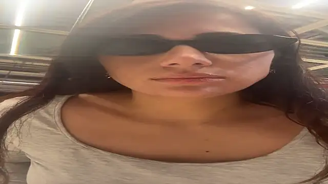 Snapshot of mamimamacitaaa chatting on 03-09-26, 10:19 mamimamacitaaa online show from 03-09-26, 10:19