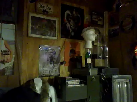 Snapshot of OldManOnline chatting on 03-04-26, 10:16 OldManOnline online show from 03-04-26, 10:16