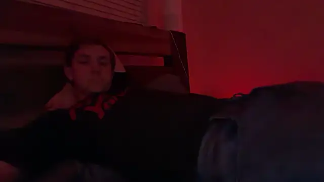 Snapshot of eddieeeeee1232 chatting on 11-03-25, 12:57 eddieeeeee1232 online show from 11-03-25, 12:57