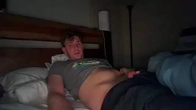 Snapshot of eddieeeeee1232 chatting on 03-07-26, 07:27 eddieeeeee1232 online show from 03-07-26, 07:27