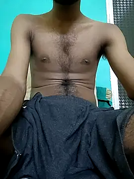 Snapshot of laand__765 chatting on 10-22-25, 05:24 laand 765 online show from 10-22-25, 05:24