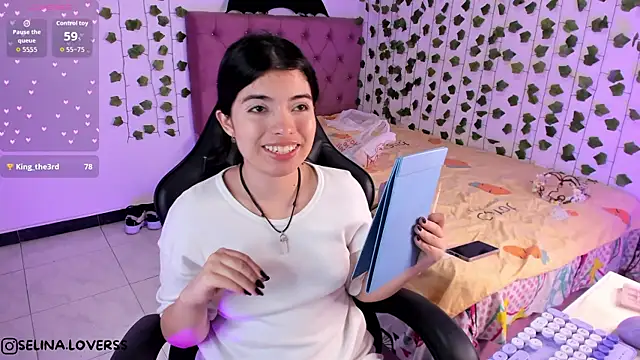 Snapshot of selina_lovers_ chatting on 11-15-25, 03:15 selina lovers online show from 11-15-25, 03:15