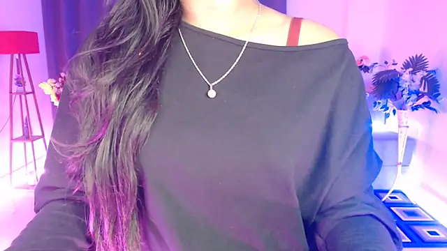 Snapshot of Rashiii_ chatting on 02-11-26, 07:41 Rashiii online show from 02-11-26, 07:41