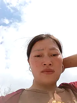 siusiu-00 online show from 10-19-25, 04:02