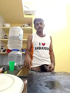 Snapshot of Nudist_Jack chatting on 01-10-26, 01:51 Nudist Jack online show from 01-10-26, 01:51