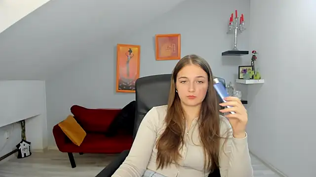 AnneWilsonn online show from 10-15-25, 10:37