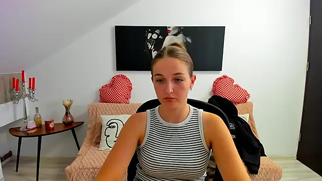 AnneWilsonn online show from 07-29-26, 06:55