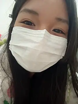 Snapshot of lris000123 chatting on 12-03-25, 09:07 lris000123 online show from 12-03-25, 09:07