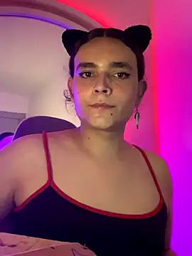 La-Gatiita-trans online show from 11-11-25, 02:22