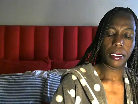 AfroGodesss123 online show from 07-13-26, 07:44