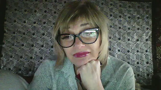 Lia Ray online show from 11-25-25, 08:20