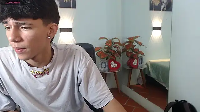 AmethystShadow17 online show from 11-08-25, 05:12