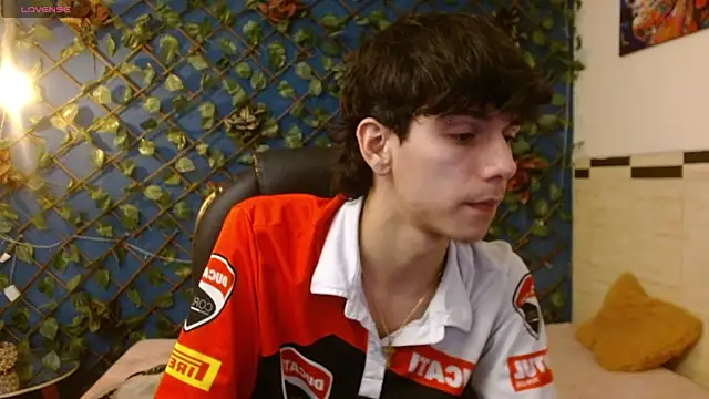 AmethystShadow17 online show from 02-26-26, 07:46