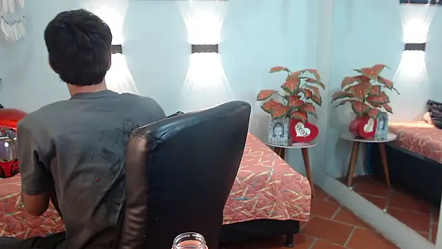 AmethystShadow17 online show from 03-29-26, 02:44