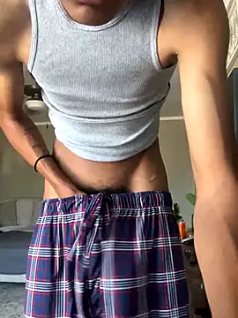 Snapshot of Jjloscooby chatting on 10-23-25, 10:41 Jjloscooby online show from 10-23-25, 10:41