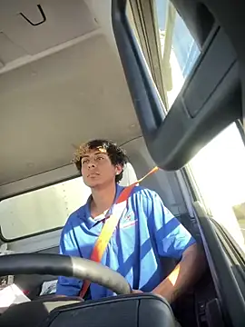 Snapshot of Jjloscooby chatting on 02-26-26, 11:37 Jjloscooby online show from 02-26-26, 11:37