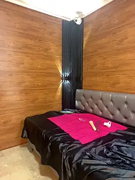 Yvonny27 online show from 02-26-26, 01:10