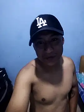 Snapshot of RennySem chatting on 10-14-25, 12:00 RennySem online show from 10-14-25, 12:00