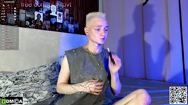 Snapshot of Logan_mett chatting on 11-27-25, 09:17 Logan mett online show from 11-27-25, 09:17