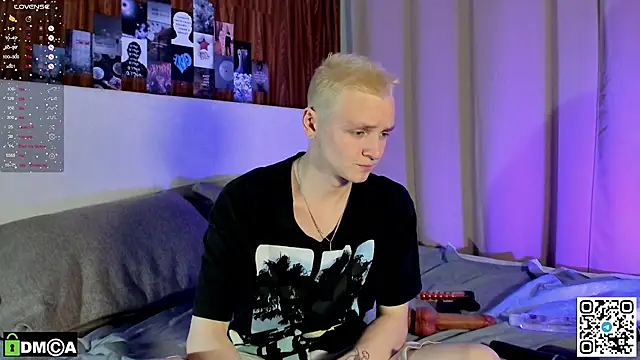 Snapshot of Logan_mett chatting on 12-02-25, 09:32 Logan mett online show from 12-02-25, 09:32