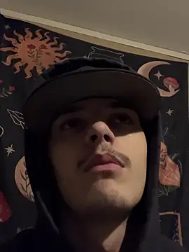 Snapshot of CarmeloA chatting on 11-25-25, 05:35 CarmeloA online show from 11-25-25, 05:35